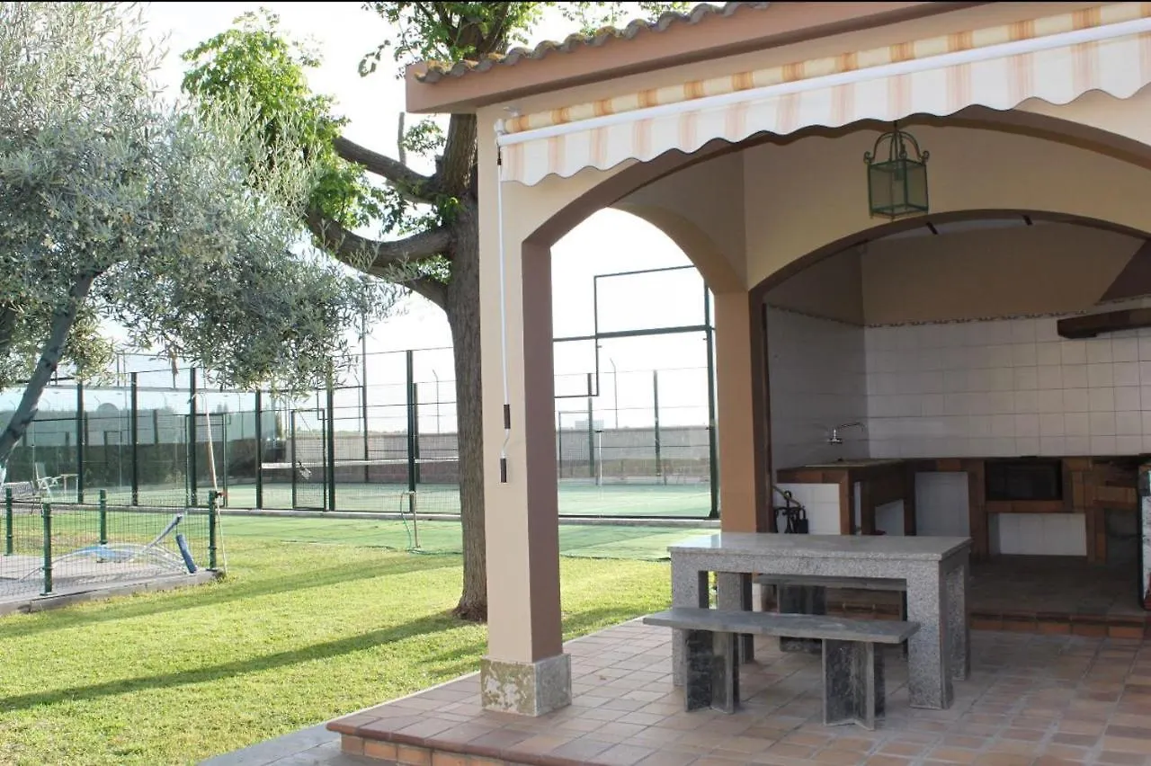 Villa Luxurious villa. Prívate pool, Padel court. Subway Montequinto