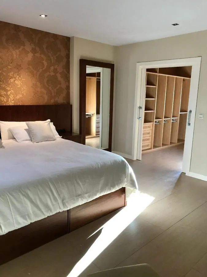 Willa Luxurious Villa. Private Pool, Padel Court. Subway Montequinto Hiszpania